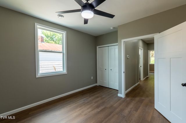 706 West Irish Street, Greeneville, TN 37743