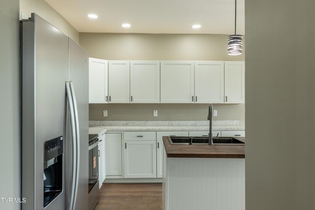 706 West Irish Street, Greeneville, TN 37743