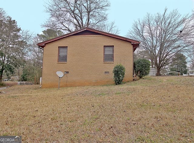 75 Camellia Drive, Newnan, GA 30263