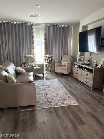 6543 Averill Creek Avenue, Las Vegas, NV 89118