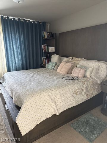 6543 Averill Creek Avenue, Las Vegas, NV 89118