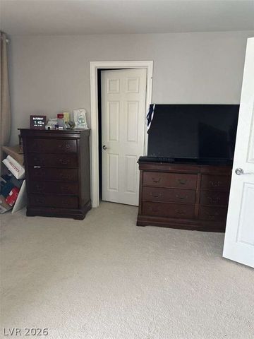 6543 Averill Creek Avenue, Las Vegas, NV 89118