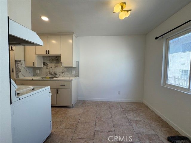 410 S Commonwealth 3, Los Angeles, CA 90020