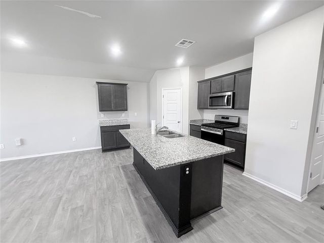 14204 Babbling Brook Drive, Oklahoma City, OK 73078