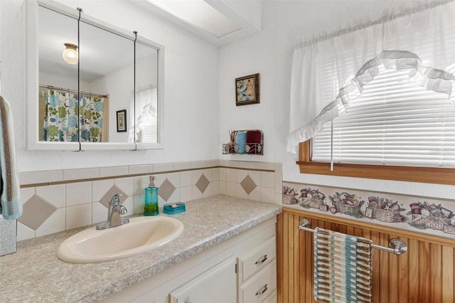 141 PARKLAND DRIVE, Eustis, FL 32726