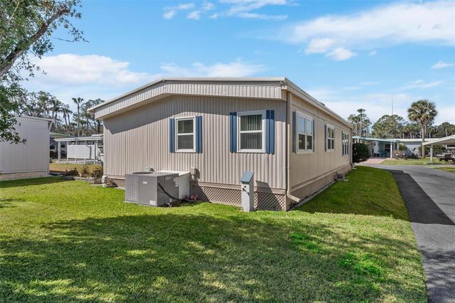 141 PARKLAND DRIVE, Eustis, FL 32726