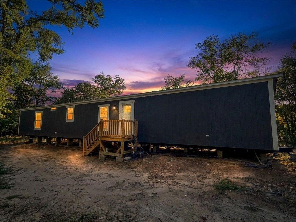 8205 County Road 342, Milano, TX 76556 — exterior