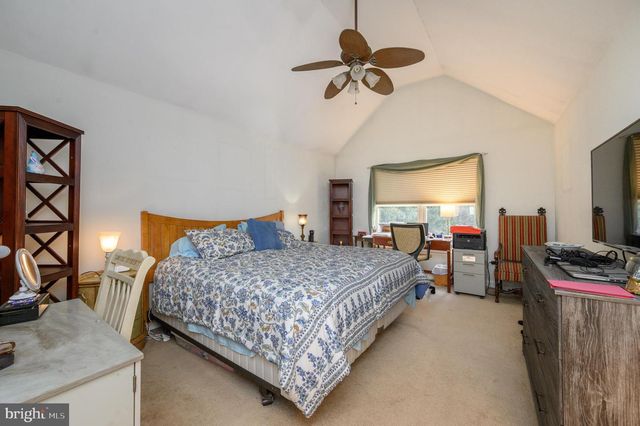 11 BRAMBLING LN, Voorhees, NJ 08043