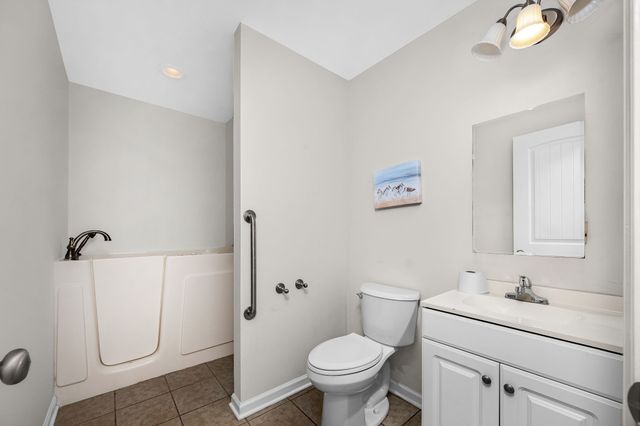 114 Ragan St, Tullahoma, TN 37388