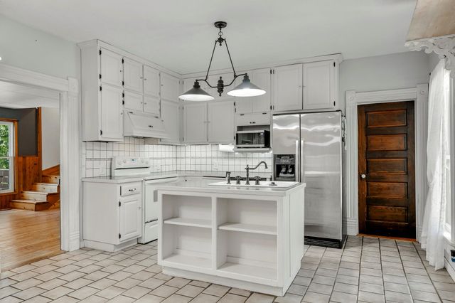 102 S Mill Street, Rogersville, MO 65742