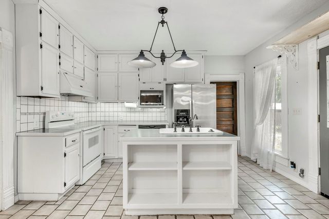 102 S Mill Street, Rogersville, MO 65742