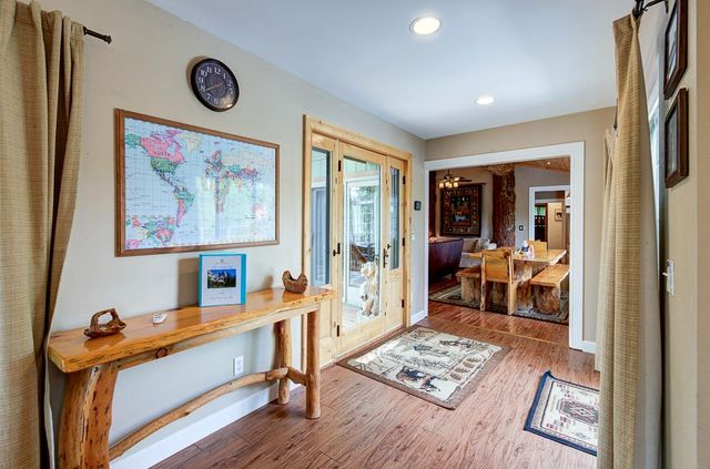 39410 Manzanita Drive, Oakhurst, CA 93644