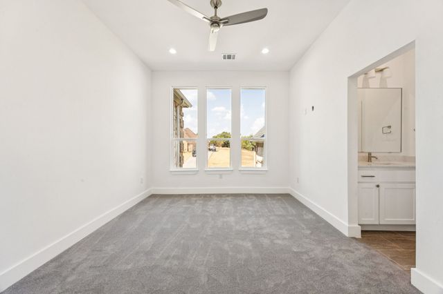 12509 Avondale Ridge Drive, Fort Worth, TX 76179