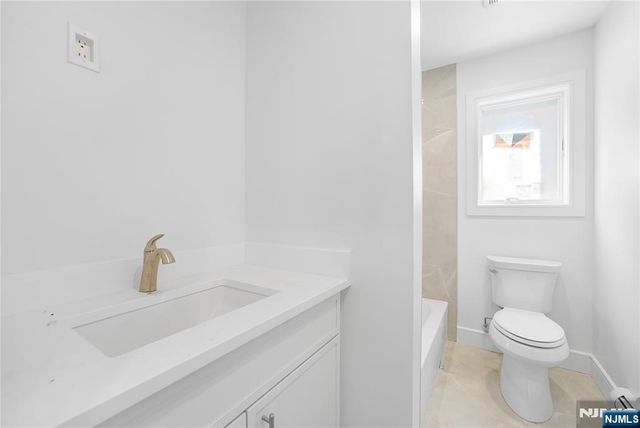 762 Williams Place A, Cliffside Park, NJ 07010