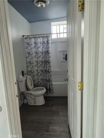 1210 1212 E 42nd, Los Angeles, CA 90011