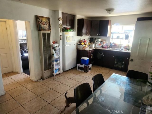 1210 1212 E 42nd, Los Angeles, CA 90011