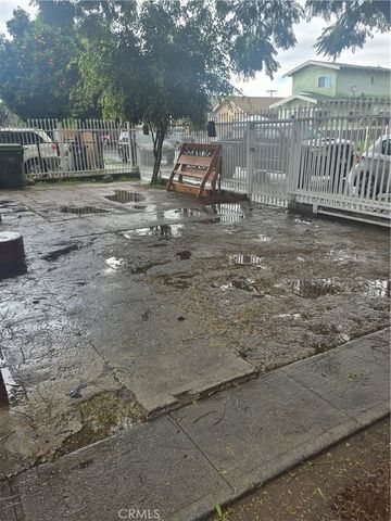 1210 1212 E 42nd, Los Angeles, CA 90011