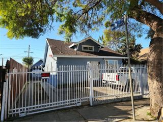 1210 1212 E 42nd, Los Angeles, CA 90011