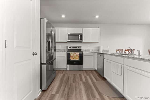 7844 Kreps Drive, Monroe, MI 48162