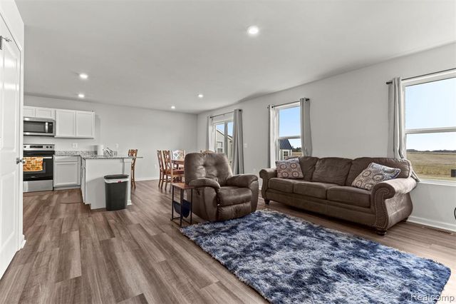 7844 Kreps Drive, Monroe, MI 48162