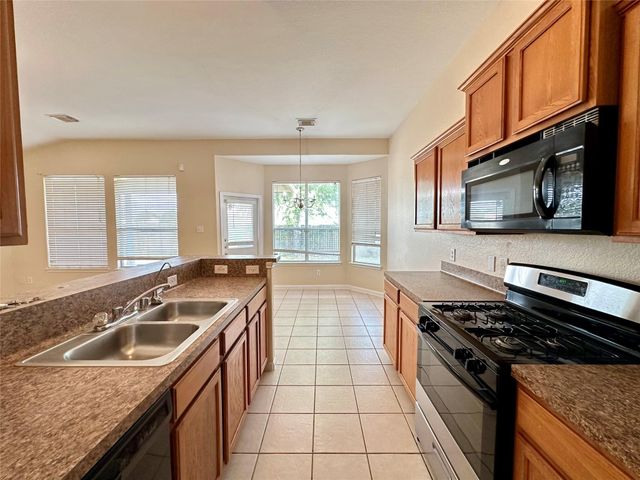 6542 Bella Noche Drive, Spring, TX 77379