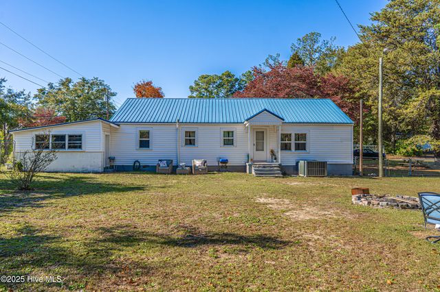 113 Sycamore Street, Hamlet, NC 28345