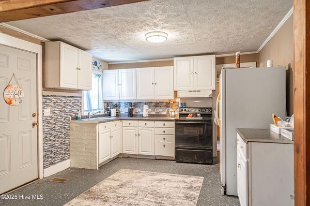 113 Sycamore Street, Hamlet, NC 28345