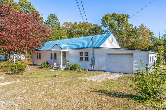 113 Sycamore Street, Hamlet, NC 28345