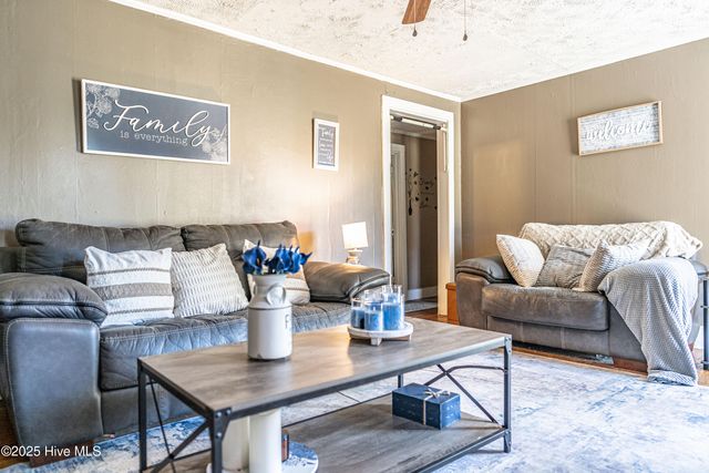 113 Sycamore Street, Hamlet, NC 28345