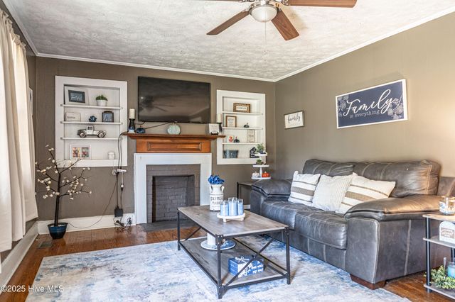 113 Sycamore Street, Hamlet, NC 28345