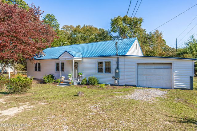 113 Sycamore Street, Hamlet, NC 28345
