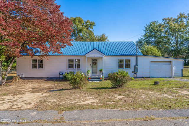 113 Sycamore Street, Hamlet, NC 28345