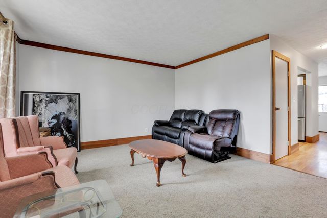 3284 Valley Lane S, Z-10, Columbus, OH 43231