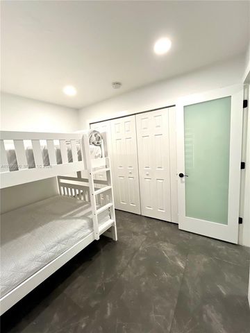 511 SW 115th Ave, Sweetwater, FL 33174