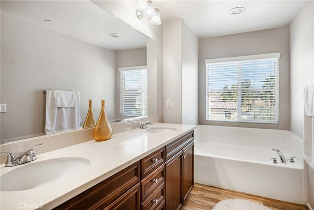 520 Calle Vibrante, Palm Desert, CA 92211