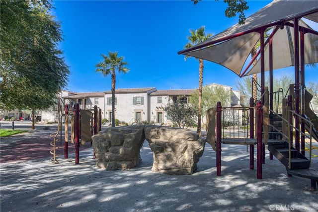 520 Calle Vibrante, Palm Desert, CA 92211
