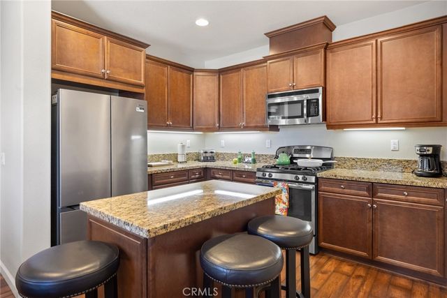 520 Calle Vibrante, Palm Desert, CA 92211