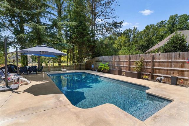 1913 Tara Place, Dalton, GA 30720