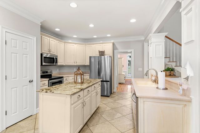 1913 Tara Place, Dalton, GA 30720