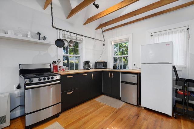 109 Allston Avenue, Middletown, RI 02842