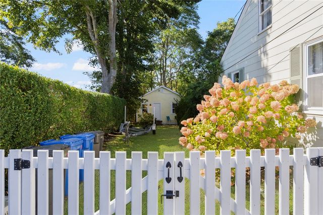 109 Allston Avenue, Middletown, RI 02842
