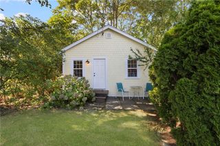 109 Allston Avenue, Middletown, RI 02842