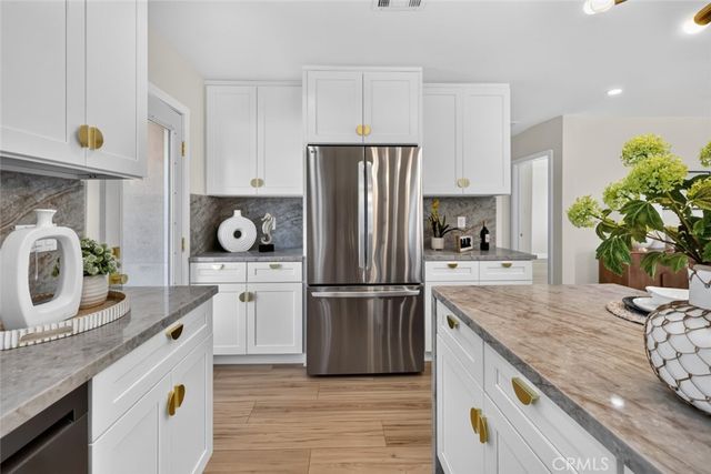 14431 Beaver Street, Sylmar, CA 91342