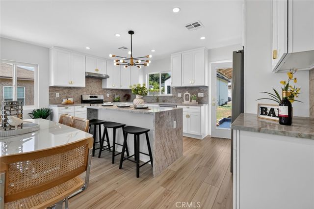 14431 Beaver Street, Sylmar, CA 91342