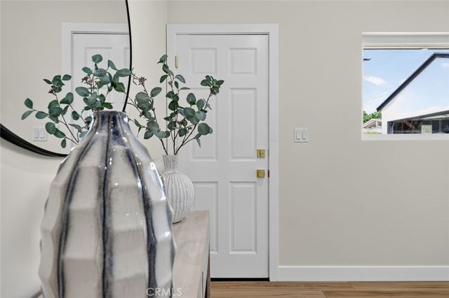 14431 Beaver Street, Sylmar, CA 91342
