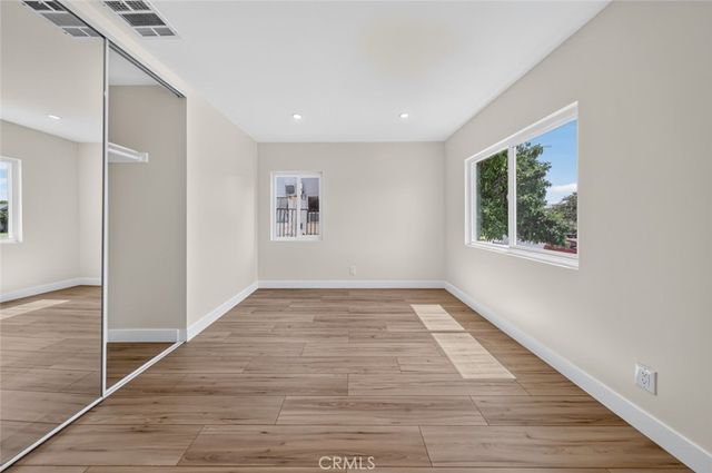 14431 Beaver Street, Sylmar, CA 91342