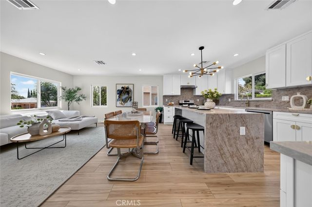14431 Beaver Street, Sylmar, CA 91342