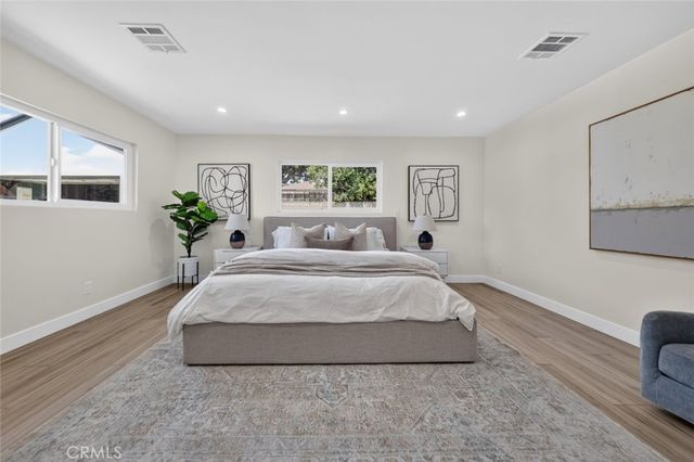 14431 Beaver Street, Sylmar, CA 91342