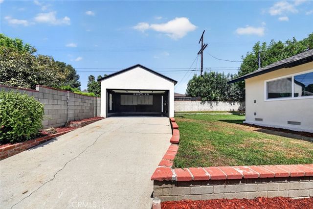 14431 Beaver Street, Sylmar, CA 91342