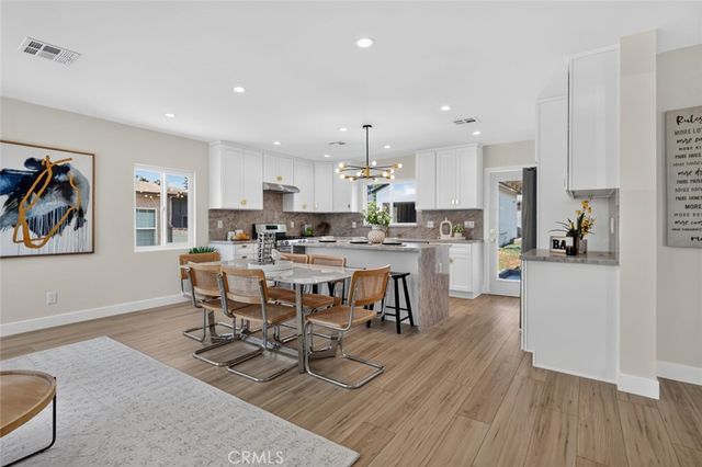 14431 Beaver Street, Sylmar, CA 91342